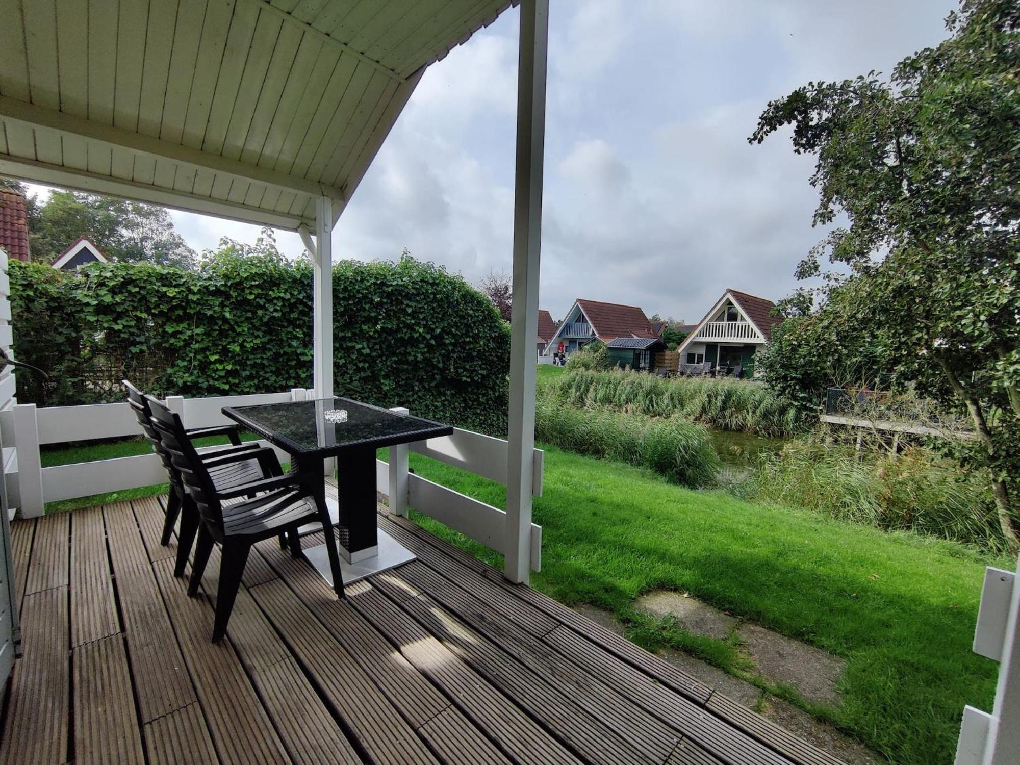 Vakantiehuis Bij Lauwersmeer Anjum Екстериор снимка
